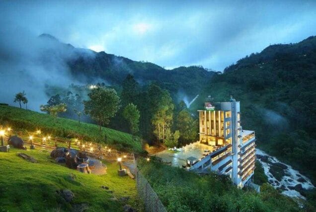 Rameswaram[1]-Madurai[1N]-Kodaikanal[1N]-Munnar[2N]-Cochin drop [5 nights - 6 days]